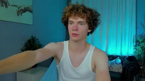 Snapshot of tommy_jamm chatting on 09-17-25, 10:06 Tommy online show from 09-17-25, 10:06