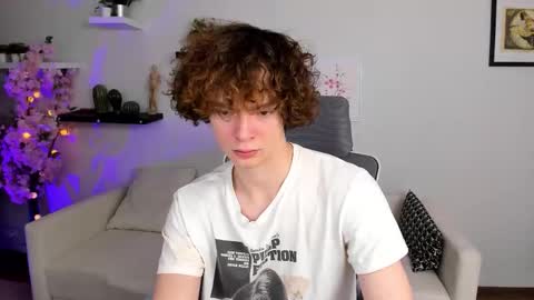 Tommy online show from 11-24-25, 02:28