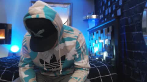 Tommy online show from 11-29-25, 07:39