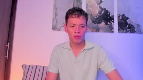 Snapshot of tommy_steelee chatting on 01-16-26, 11:31 Tommy online show from 01-16-26, 11:31