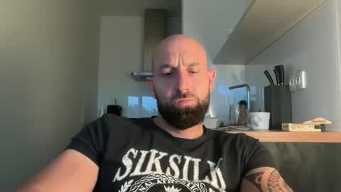 Thomas Fit online show from 09-10-25, 04:29