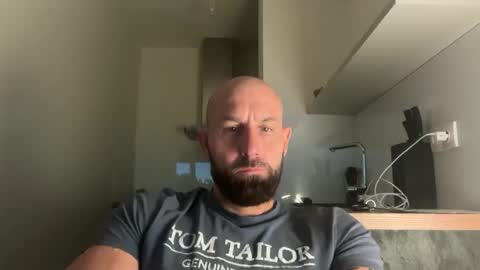 Thomas Fit online show from 09-14-25, 05:45