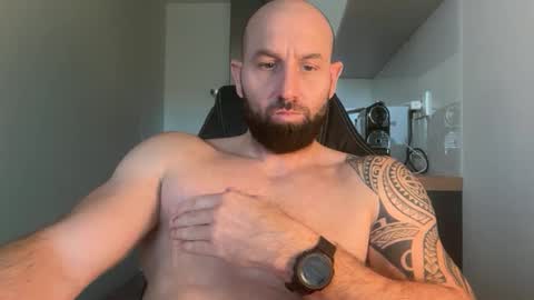 Thomas Fit online show from 10-14-25, 12:50