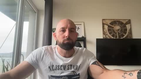 Thomas Fit online show from 11-10-25, 10:03