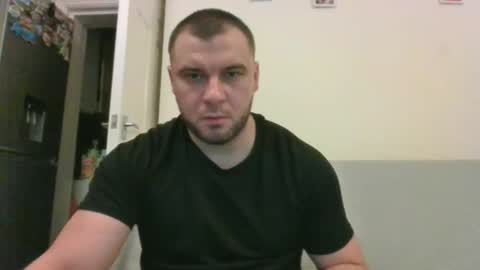 Snapshot of tommyy19901 chatting on 12-08-24, 08:04 tommyy19901 online show from 12-08-24, 08:04