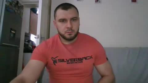 Snapshot of tommyy19901 chatting on 01-05-25, 02:19 tommyy19901 online show from 01-05-25, 02:19