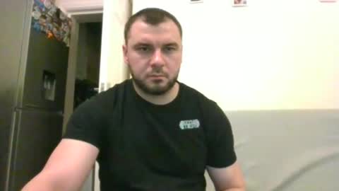 Snapshot of tommyy19901 chatting on 02-16-25, 05:59 tommyy19901 online show from 02-16-25, 05:59