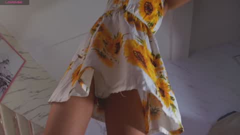 leyla  online show from 01-23-25, 03:48