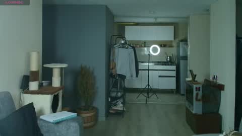 leyla  online show from 09-27-25, 07:02