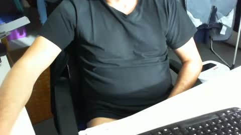 Tom online show from 11-18-25, 09:36