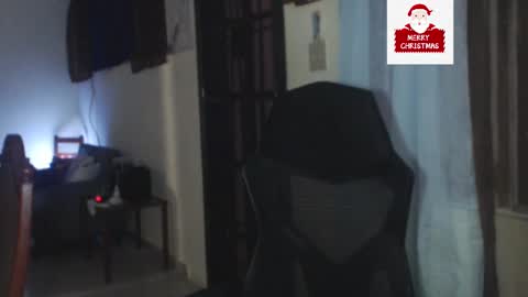 Snapshot of toni2814 chatting on 12-09-24, 02:13 Antonio online show from 12-09-24, 02:13
