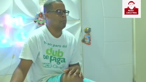 Snapshot of toni2814 chatting on 12-09-24, 12:19 Antonio online show from 12-09-24, 12:19