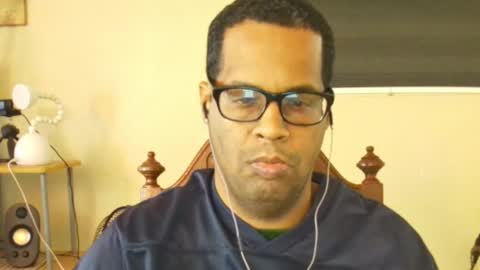 Snapshot of toni2814 chatting on 12-29-24, 12:55 Antonio online show from 12-29-24, 12:55