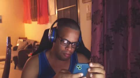 Snapshot of toni2814 chatting on 01-09-25, 02:11 Antonio online show from 01-09-25, 02:11