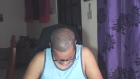 Snapshot of toni2814 chatting on 01-10-25, 02:35 Antonio online show from 01-10-25, 02:35