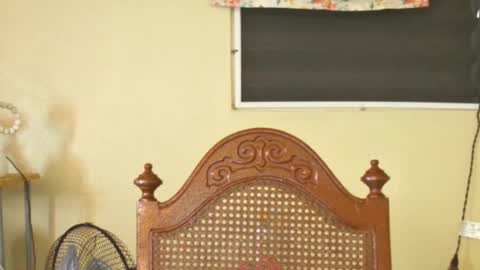 Snapshot of toni2814 chatting on 01-11-25, 01:01 Antonio online show from 01-11-25, 01:01