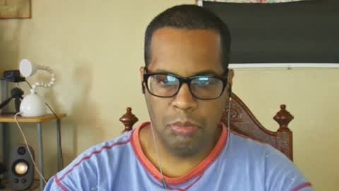 Snapshot of toni2814 chatting on 01-16-25, 12:20 Antonio online show from 01-16-25, 12:20