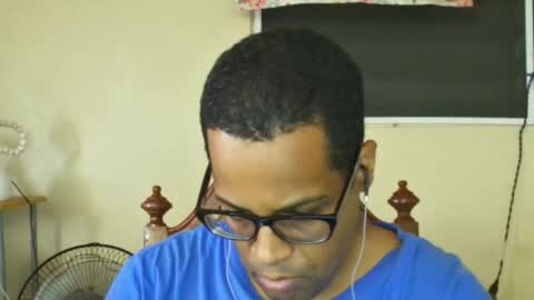 Snapshot of toni2814 chatting on 01-31-25, 12:18 Antonio online show from 01-31-25, 12:18