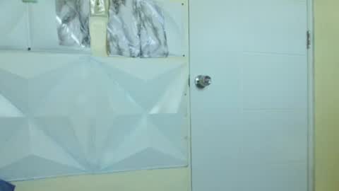 Snapshot of toni2814 chatting on 02-08-25, 12:50 Antonio online show from 02-08-25, 12:50