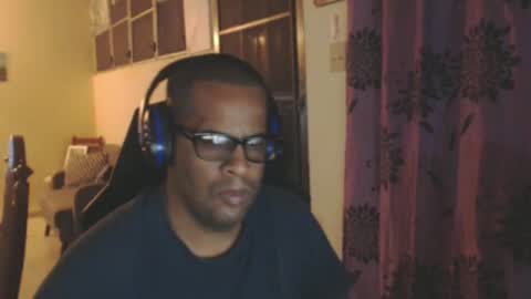 Snapshot of toni2814 chatting on 02-14-25, 02:07 Antonio online show from 02-14-25, 02:07