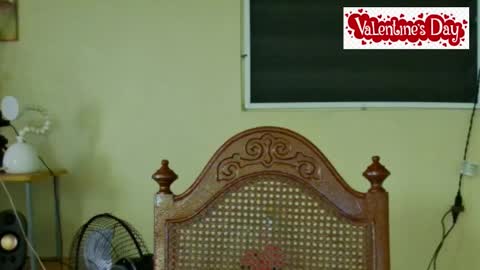 Snapshot of toni2814 chatting on 02-14-25, 11:53 Antonio online show from 02-14-25, 11:53