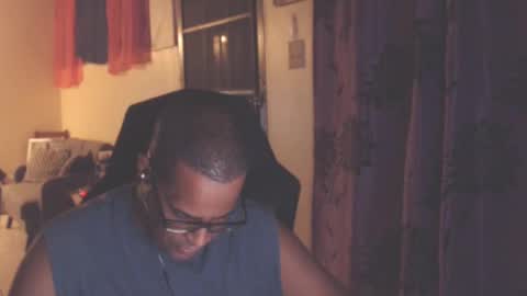 Snapshot of toni2814 chatting on 09-27-25, 02:38 Antonio online show from 09-27-25, 02:38