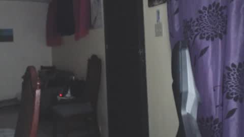 Snapshot of toni2814 chatting on 10-22-25, 02:34 Antonio online show from 10-22-25, 02:34