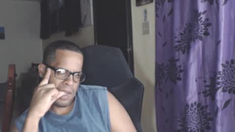 Antonio online show from 11-07-25, 02:33