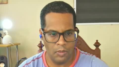 Antonio online show from 02-15-26, 01:20