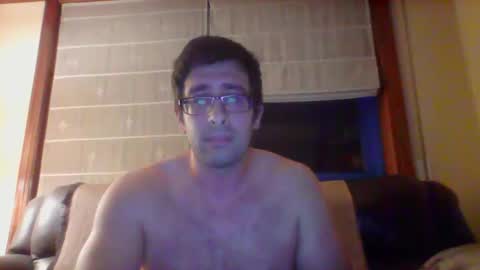 toni640128 online show from 01-05-25, 12:52