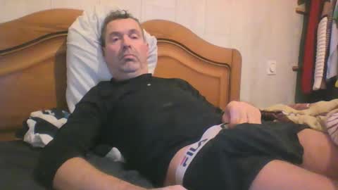 tonio1972 online show from 10-20-25, 06:03