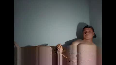 Snapshot of tonny54880 chatting on 09-08-25, 06:40 tonny54880 online show from 09-08-25, 06:40