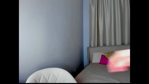 Snapshot of tony_and_alice chatting on 12-15-25, 07:51 Tony and Alice online show from 12-15-25, 07:51