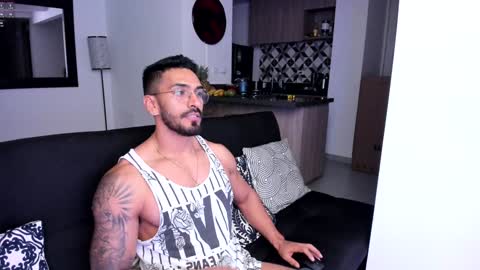 tony muscle1 online show from 01-18-25, 04:37