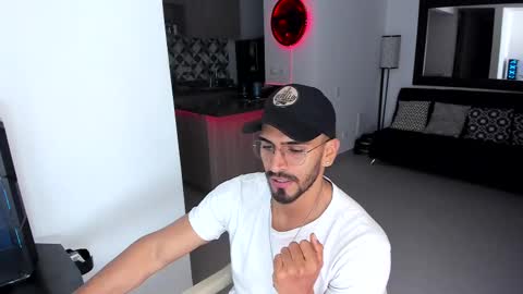 tony muscle1 online show from 03-11-25, 12:00