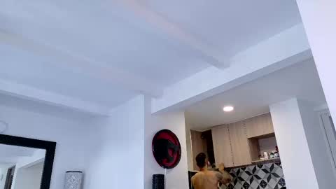 tony muscle1 online show from 11-16-25, 08:03