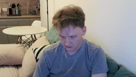 Snapshot of tony_tonka chatting on 10-22-25, 09:58 Tony online show from 10-22-25, 09:58