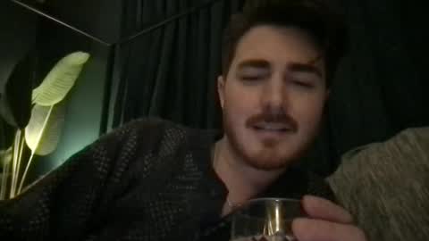 Snapshot of tonydigitt chatting on 02-02-25, 09:40 tonyd online show from 02-02-25, 09:40