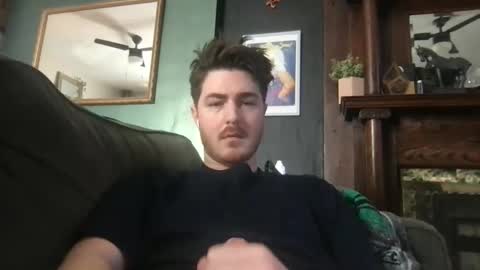 Snapshot of tonydigitt chatting on 02-07-25, 06:45 tonyd online show from 02-07-25, 06:45