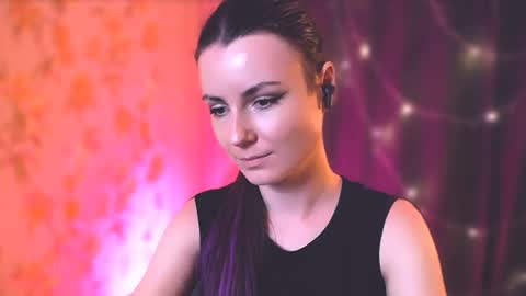 Elizabeth online show from 01-03-25, 08:43