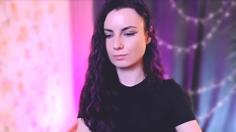 Elizabeth online show from 01-12-25, 11:15