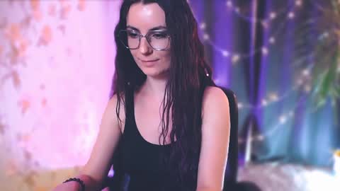 Elizabeth online show from 01-13-25, 11:06