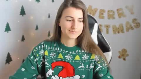 Snapshot of tooboringgirl chatting on 12-26-24, 03:10 Alisson online show from 12-26-24, 03:10