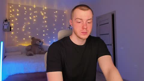 Snapshot of toohornyserj chatting on 12-08-24, 07:54 toohornyserj online show from 12-08-24, 07:54