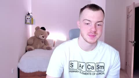 Snapshot of toohornyserj chatting on 01-12-25, 11:47 toohornyserj online show from 01-12-25, 11:47