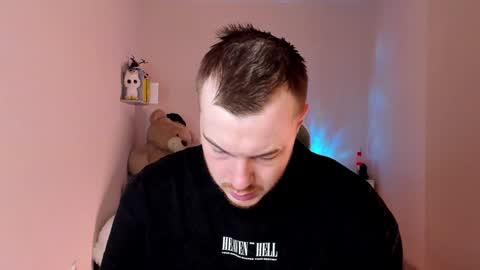 Snapshot of toohornyserj chatting on 01-17-25, 09:17 toohornyserj online show from 01-17-25, 09:17