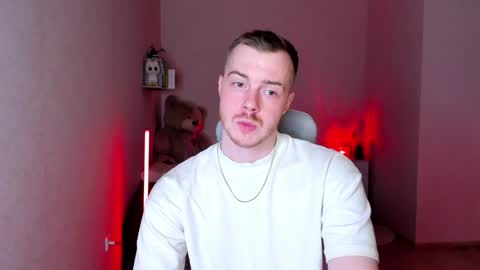 Snapshot of toohornyserj chatting on 01-30-25, 11:13 toohornyserj online show from 01-30-25, 11:13