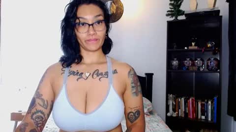 toothyy online show from 12-23-24, 04:44