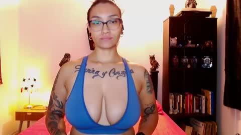 toothyy online show from 02-06-25, 12:00