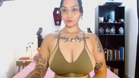 toothyy online show from 03-10-25, 11:53